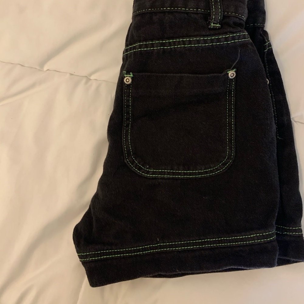 Pretty little thing denim shorts - Picture 2 of 5